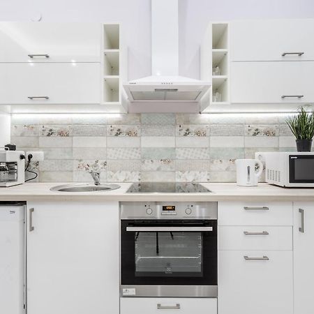 בודפשט Cozy 2 Bedroom 2 Bathroom Apartment In The City Centre מראה חיצוני תמונה