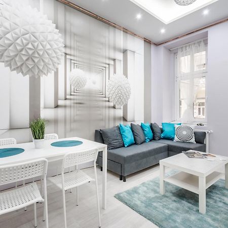 בודפשט Cozy 2 Bedroom 2 Bathroom Apartment In The City Centre מראה חיצוני תמונה
